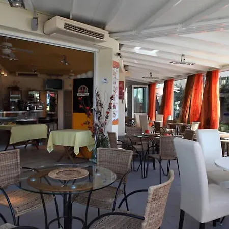 Aparthotel Gioia 3*