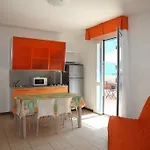 Gioia מלון דירות קאורלה