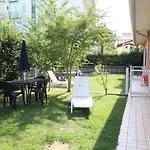 Gioia 3* קאורלה