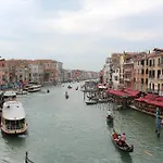 Gioia شقة فندقية 3*