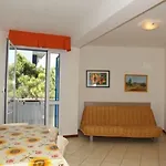 Gioia 3* קאורלה