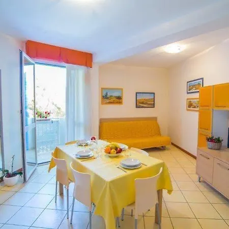 Gioia Aparthotel