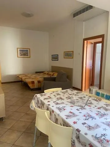 Apartmanhotel Gioia 3*