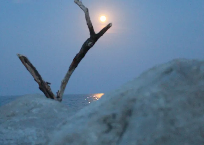 Gioia Apartmanhotel 3*